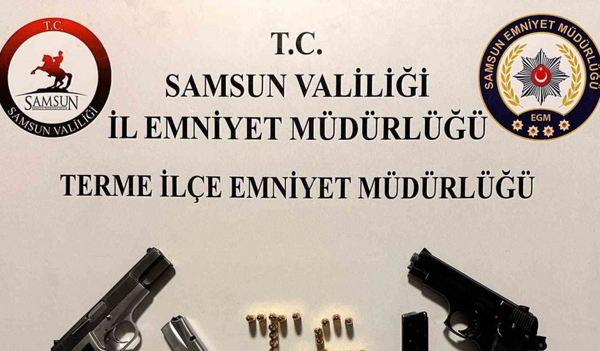 Samsun’da ruhsatsız silah ele geçirildi