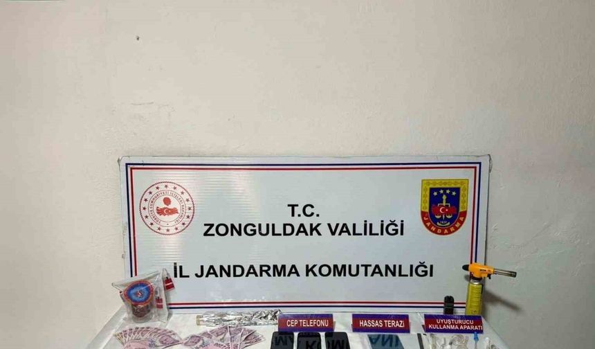 Zonguldak’ta uyuşturucu operasyonu: 3 zanlı gözaltında