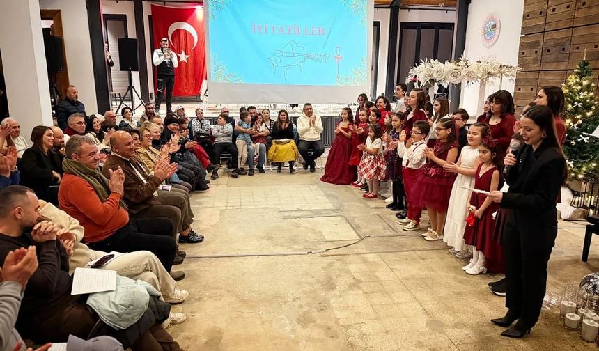 Sinop'ta öğrencilerden sanat dolu gece