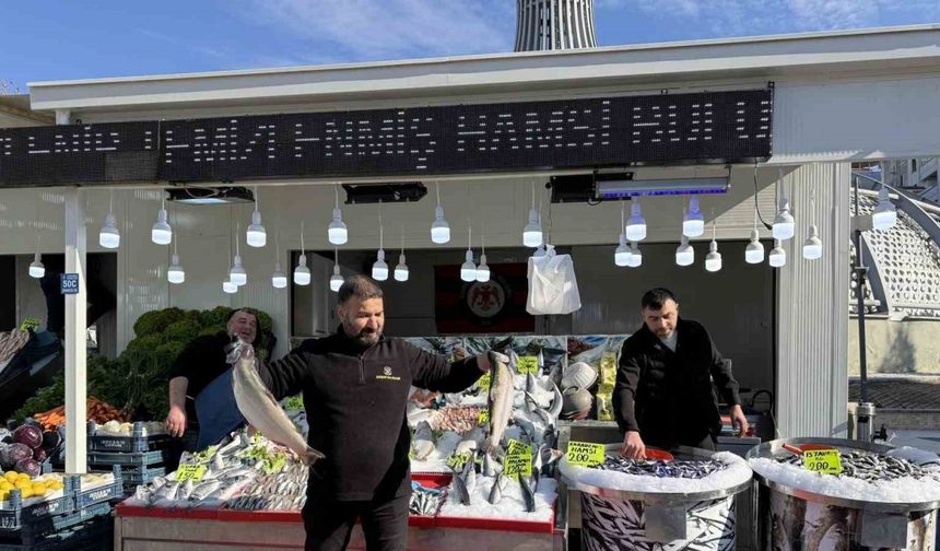 Çorum’da balık satıcılarının yeri değişti