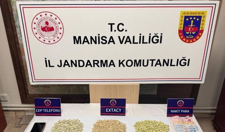 Jandarma ekipleri çok miktarda madde ele geçirdi