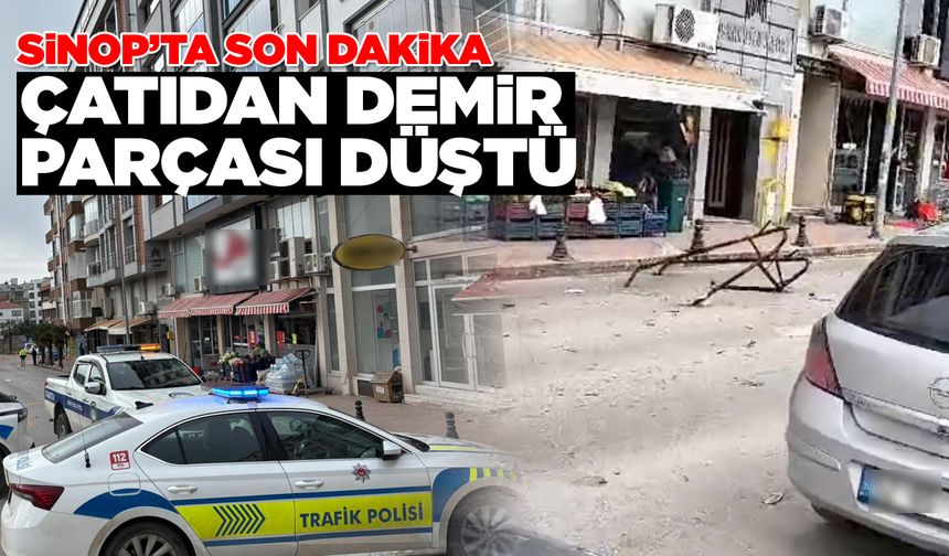 Çatıdan kopan demir parçası yola düştü