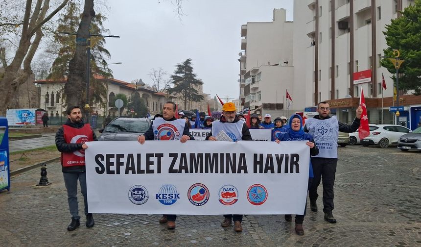 Sinop’ta memurlar iş bıraktı