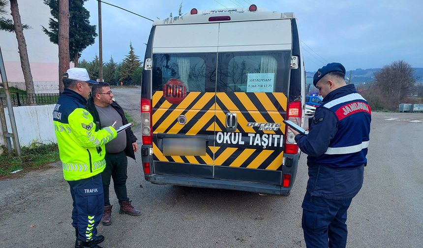 Sinop’ta okul servis araçlarına sıkı denetim