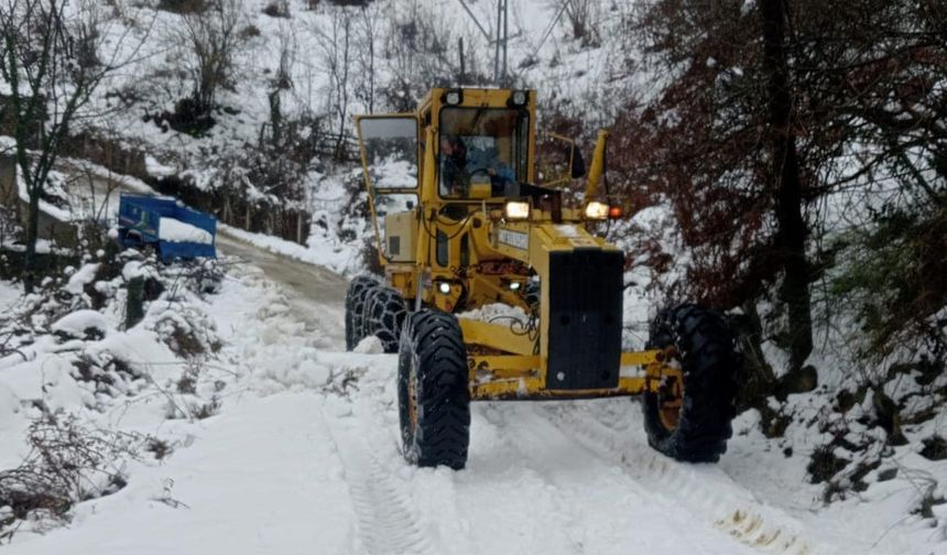 Sinop'ta kar nedeniyle 67 köy yolu ulaşıma kapalı