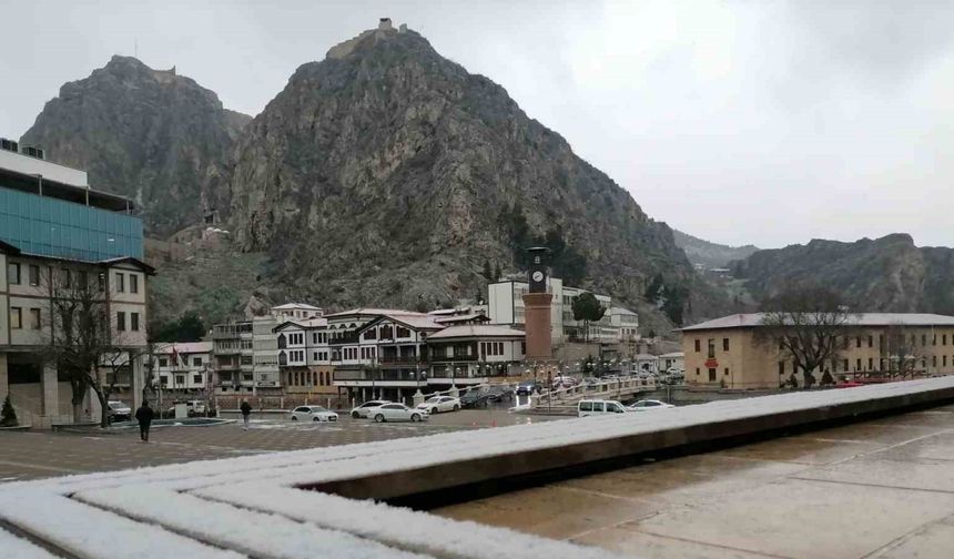 Amasya için kuvvetli kar uyarısında bulunuldu