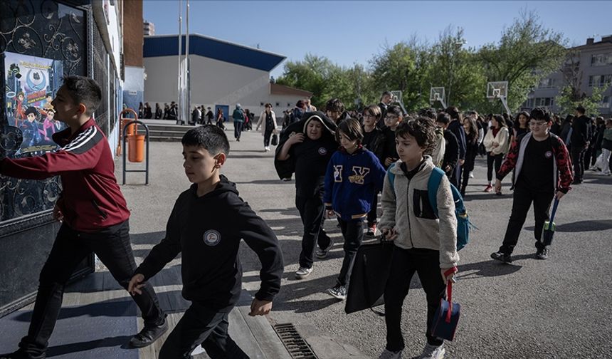 Tatilin ardından ilk ders zili yarın çalacak