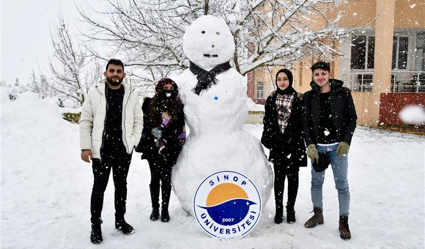 Sinop Üniversitesinden 1 günlük kar tatili