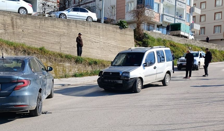 Sinop'ta maddi hasarlı trafik kazası