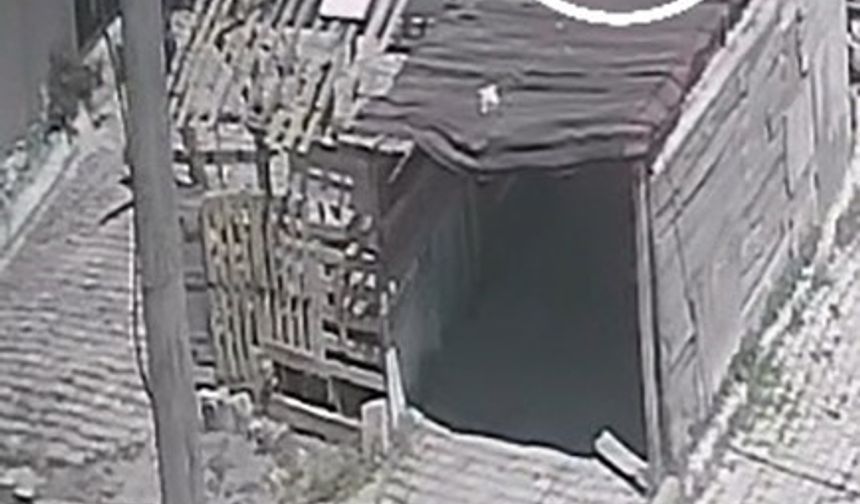 Deprem sırasında balkondan garajın üzerine atladı