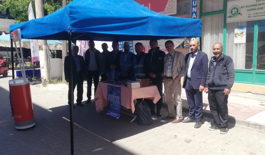 Hanönü'de kurban öncesi bağış standı