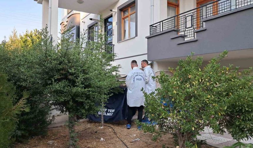 Balkondan düşen 2 yaşındaki çocuk hayatını kaybetti