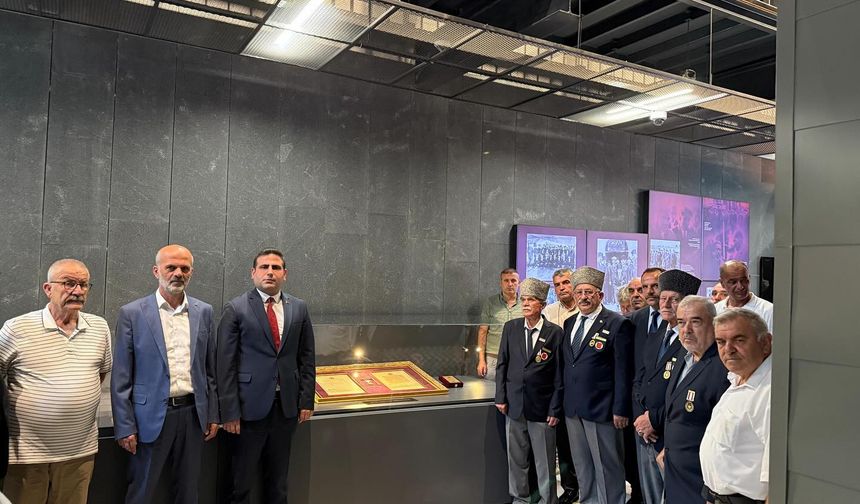 İlçe protokolü Samsun Müzesi'ni ziyaret etti