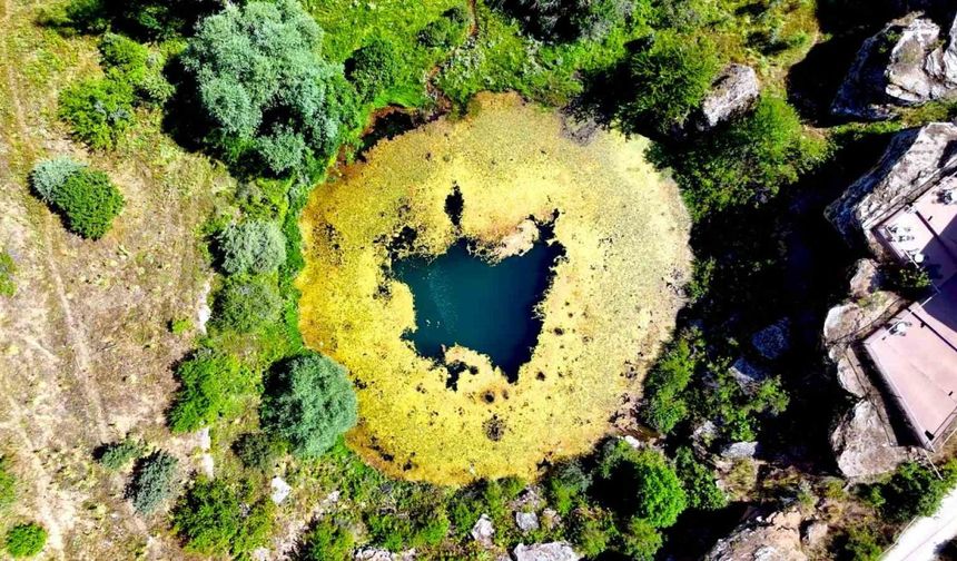 Dipsizgöl’e ziyaretçi akını