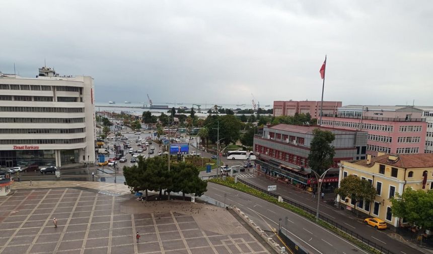 Yağmur kenti serinletti