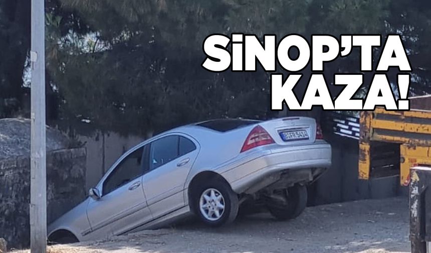El freni çekilmeyen otomobil duvardan düştü