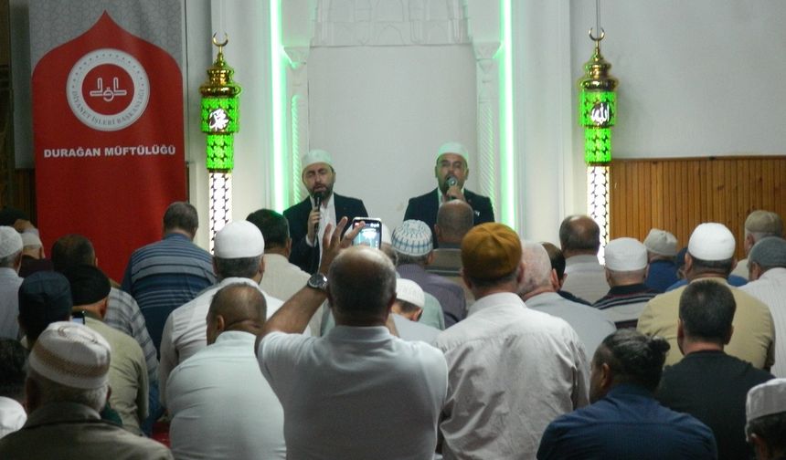 Durağan İsmail Bey Camii’nde Mevlid-i Nebi coşkusu