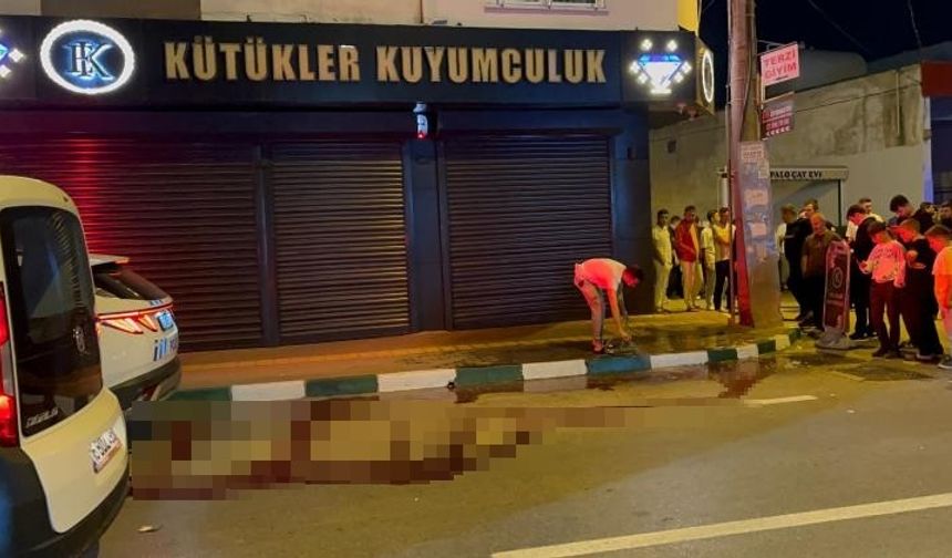 Husumetlisini başından vurdu