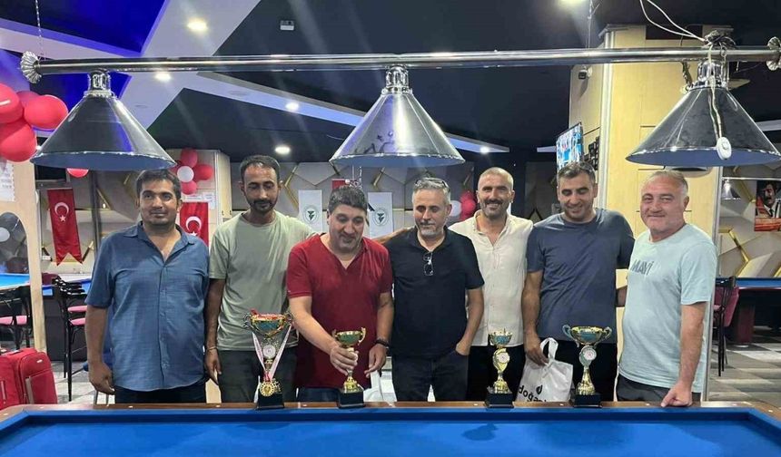 Bilardo turnuvası büyük ilgi gördü