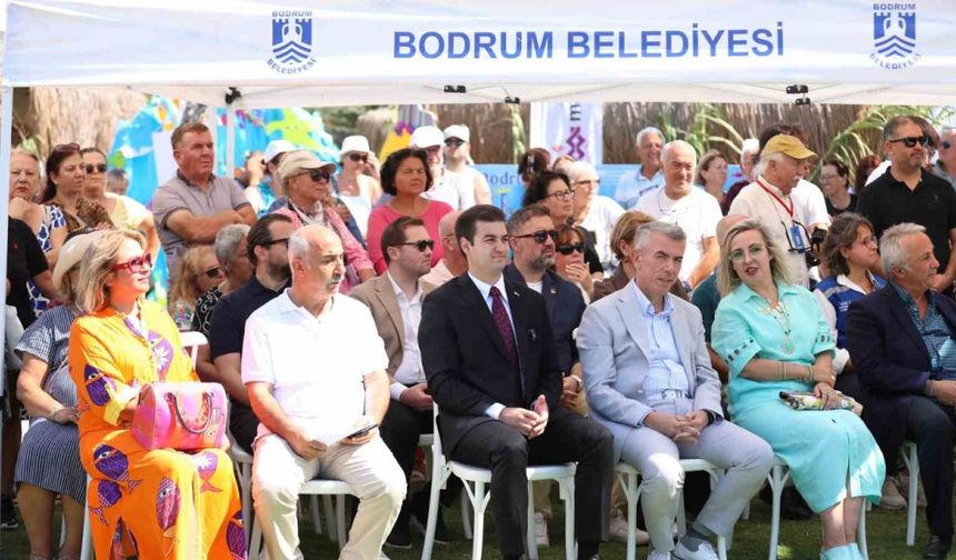 Binlerce yavru balık denize bırakıldı