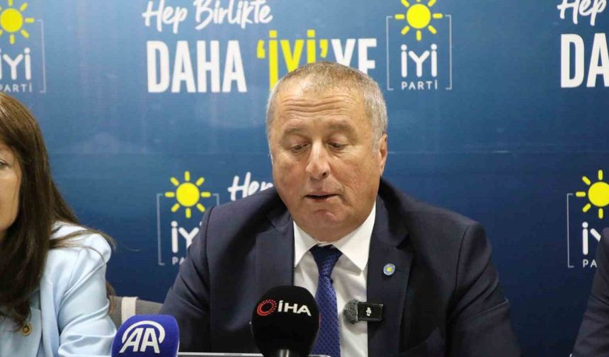 İYİ Parti Genel Başkan Yardımcısı partililerle buluştu