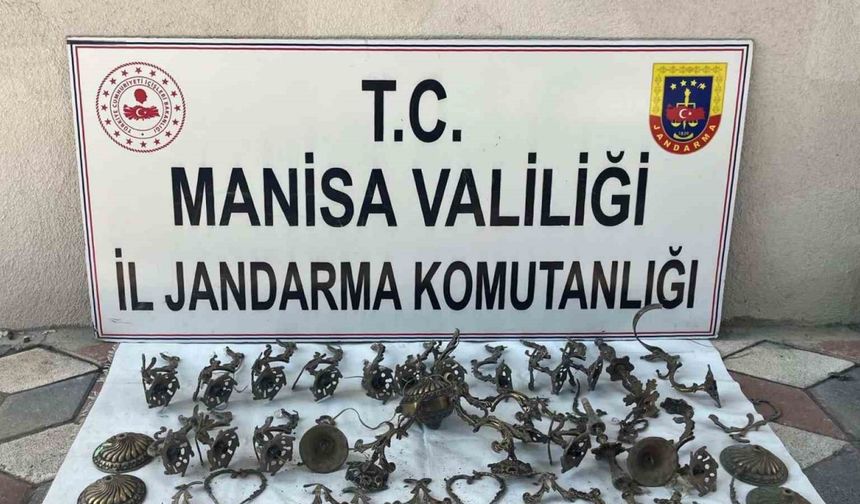 Kaçak kazı yapan 10 kişiye suçüstü