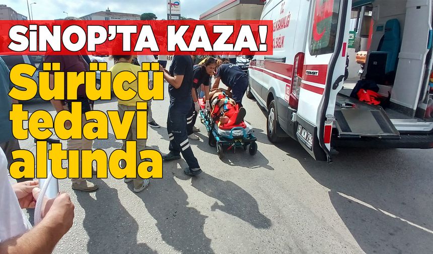 Sinop’ta motosiklet otomobille çarpıştı