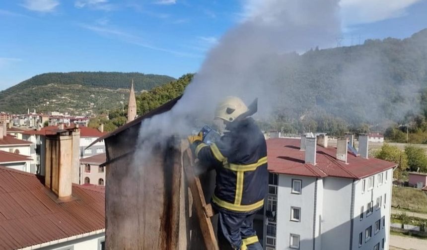 Baca yangınına ekiplerden müdahale