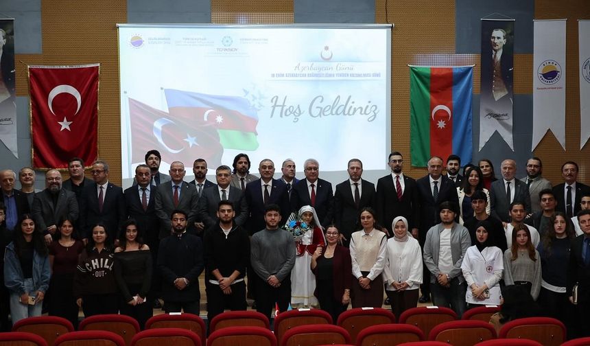 Azerbaycan’ın bağımsızlığı Sinop’ta kutlandı