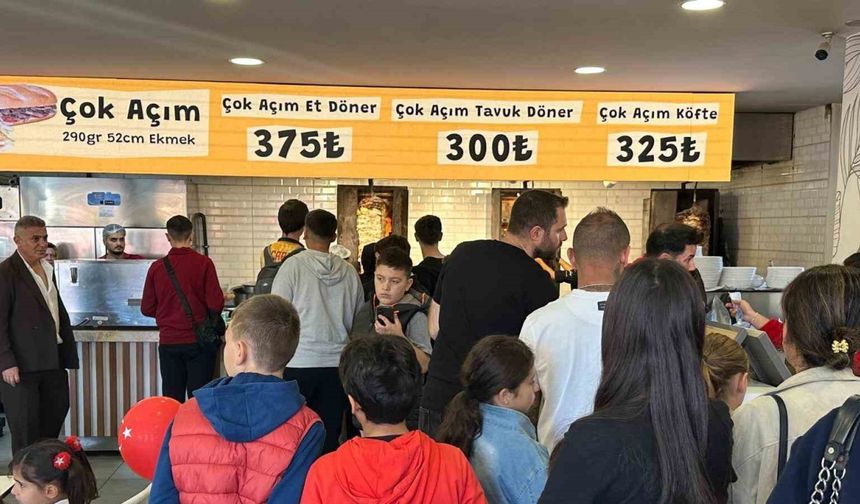 Tavuk döner ve ayranı 29 liradan sattılar