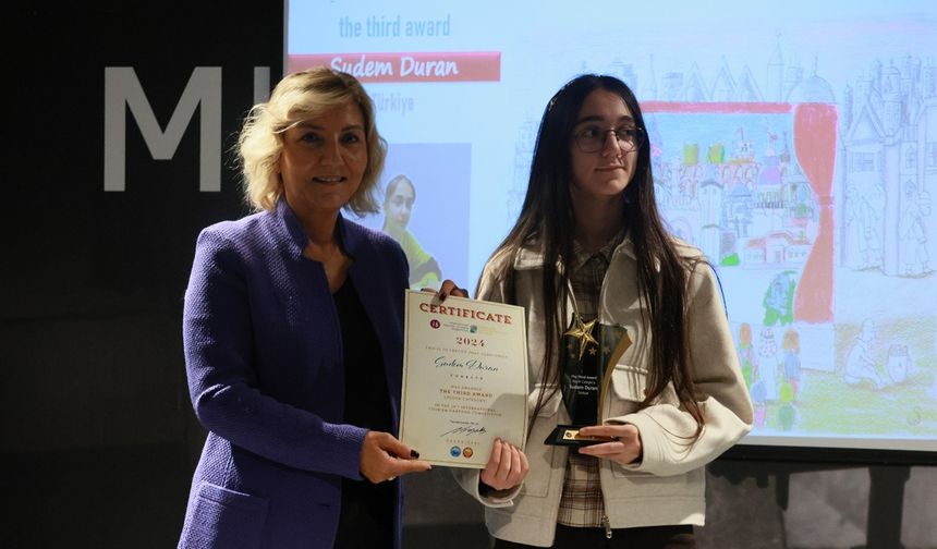 Sinoplu öğrenci Sudem Duran’dan uluslararası başarı