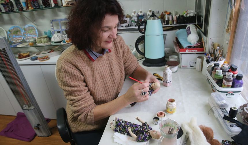 Kişiye özel kitre bebekler tasarlıyor