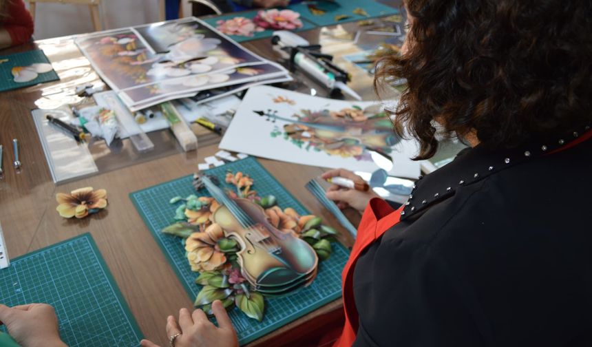 Yükümlülere yönelik kağıt rölyef kursu