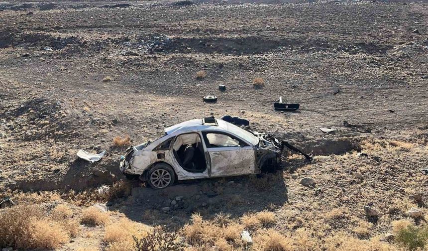 Feci kazada 2 kişi öldü, 1 ağır yaralı