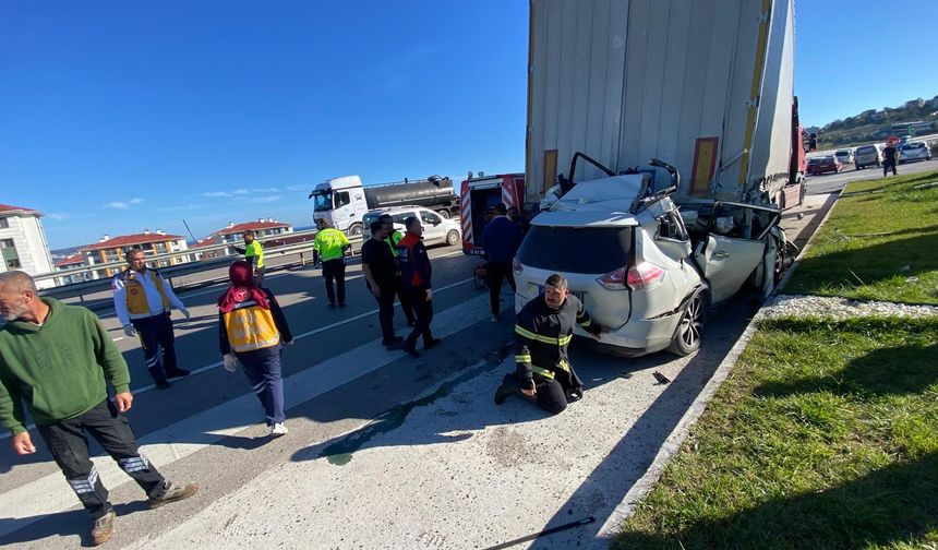 Sinop'taki kazada 40 yaşındaki öğretmen hayatını kaybetti