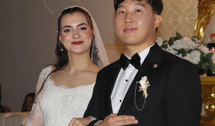 Güney Koreli damat ile Rizeli gelinle evlendi