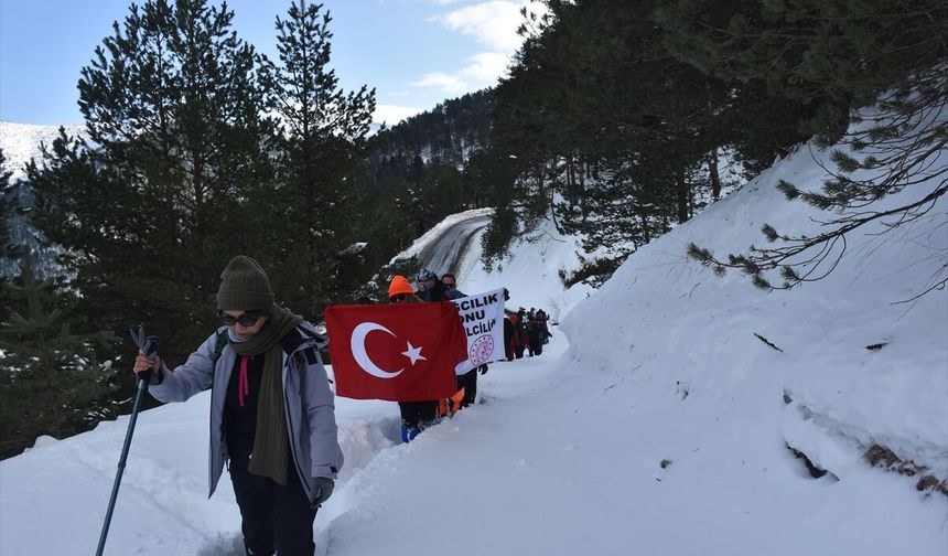 Zigana Dağı'nda 17 yıl önceki çığda hayatını kaybeden dağcılar anıldı