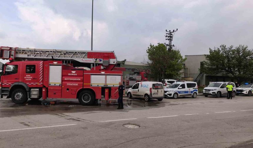 Bursa'da sunta fabrikasında yangın