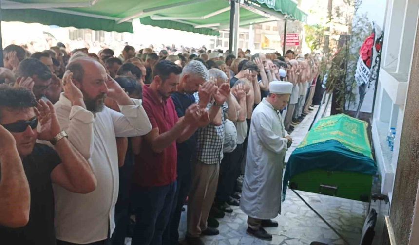 İki çocuk annesi gölde ölü bulundu