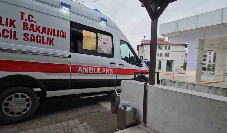 Yükseklikten düşen elektrikçi hastanede hayatını kaybetti