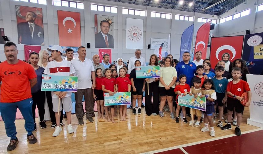 Sinop'ta GSB Spor Okulları yaz dönemi törenle başladı