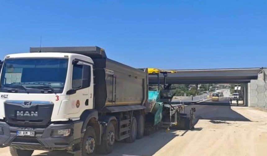 Boyabat çevre yolunda asfalt mesaisi