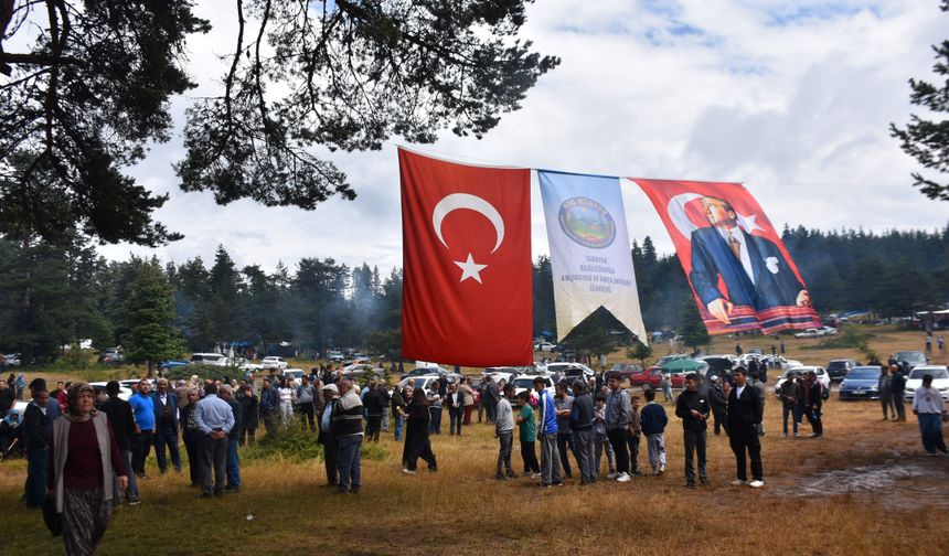 Üç köy tek yürek oldu, yayla şenliğinde buluştu!