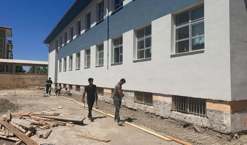 Sinop'ta okullar yeni sezona hazırlanıyor