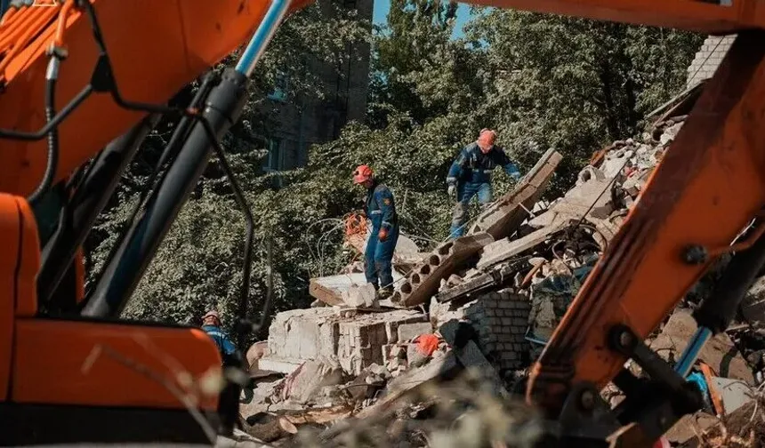 Rusya Kiev'i vurdu: 10 ölü, 56 yaralı