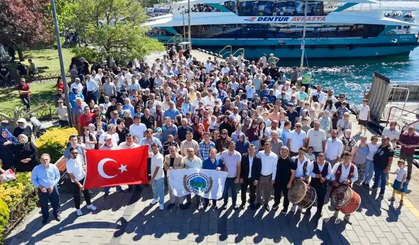 YAYDER'den İstanbul Boğazı'nda birlik ve beraberlik turu