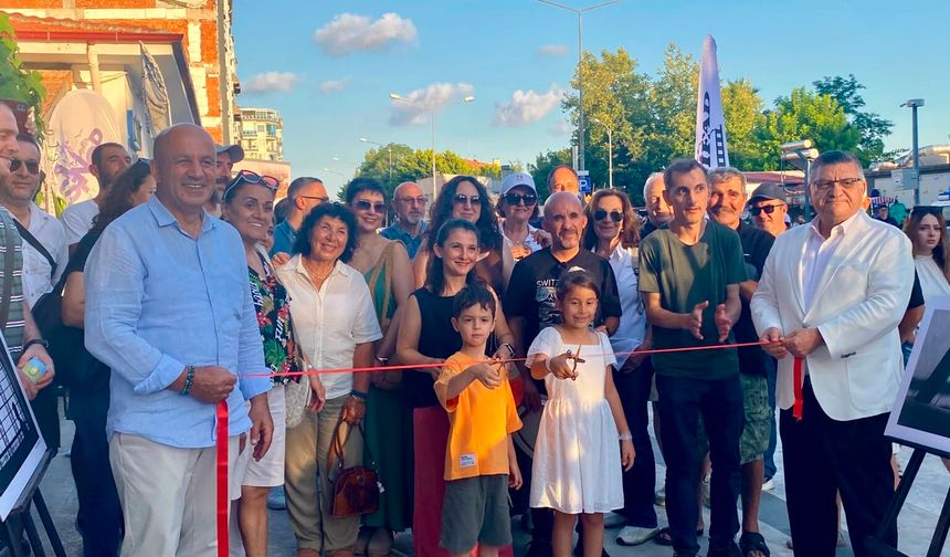 SİFAD'ın 29. Geleneksel Yaz Fotoğraf Sergisi açıldı