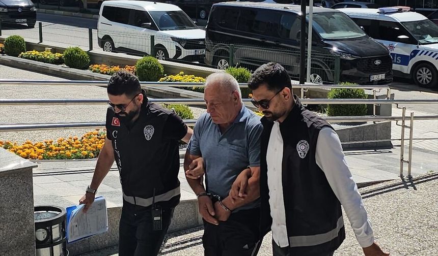 Bıçaklı kavgada bir kişi öldü