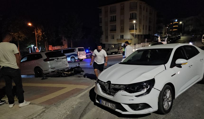 Çorum'da otomobille motosiklet çarpıştı