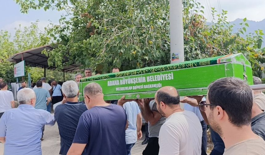 Denizde boğulan çocuk, son yolcuğuna uğurlandı